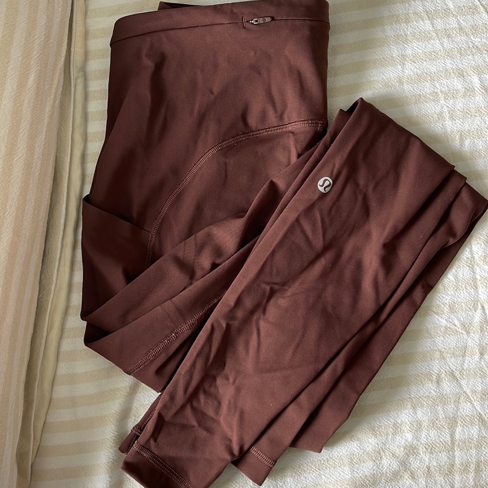 Lululemon Swift speed high rise tight 28” worn condition